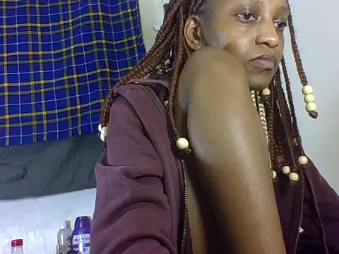 yummyqueenk live cam on StripChat