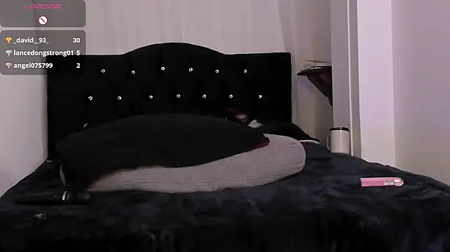 Amy_Aloqua webcam