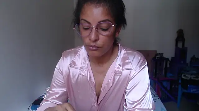 kateleyagrey webcam