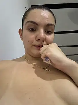 eva_stark10 (G young) - Tits out
