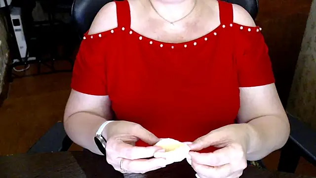 AlisaHot55 webcam