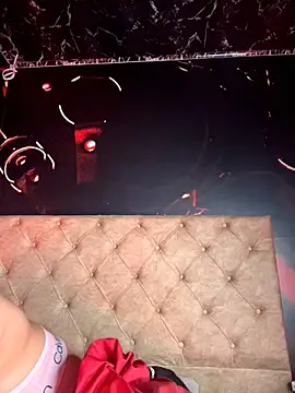 Isabella-Teen