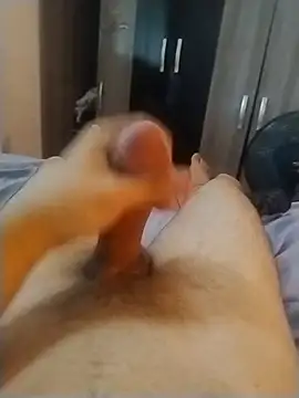 Kira-san webcam
