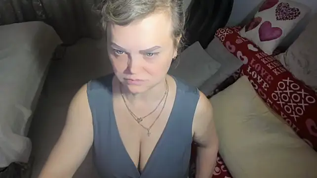 MildMature webcam