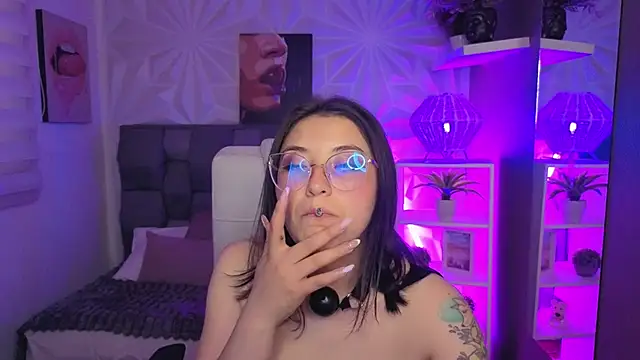 phoenixxxx777 webcam