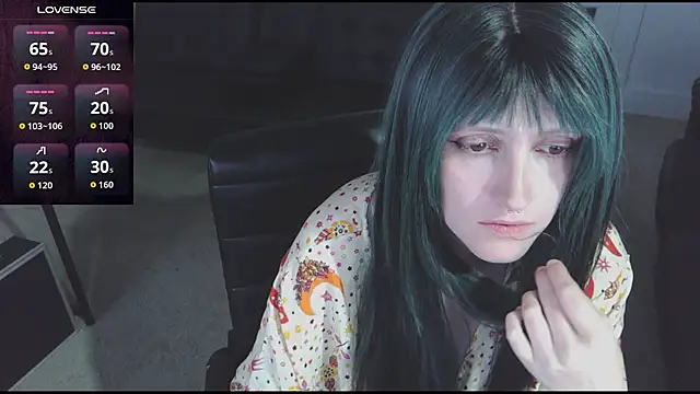 _hellostormy_ live cam on StripChat