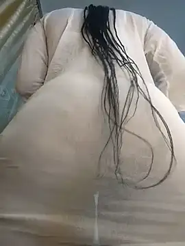 CreamyCupCake_96 webcam
