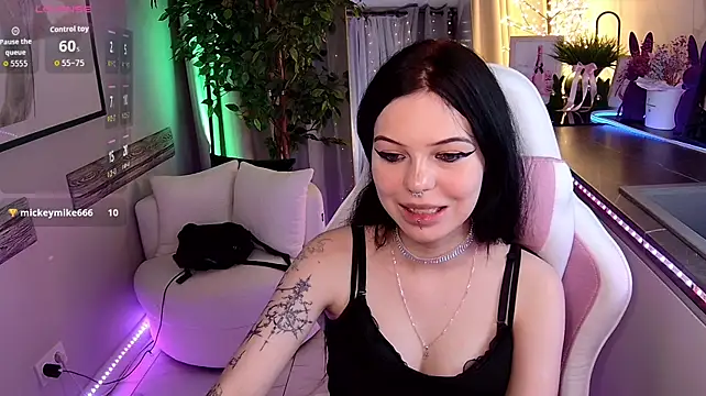 Alissa_Foksy webcam