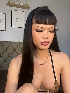 StarLovee live cam on StripChat