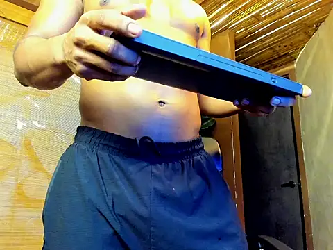 NicolasStonee webcam