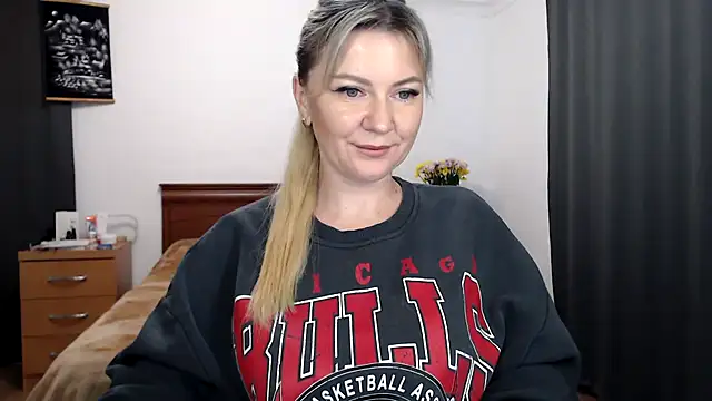 ParadiseAlina webcam
