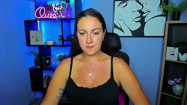 FUN_AMI live cam on StripChat