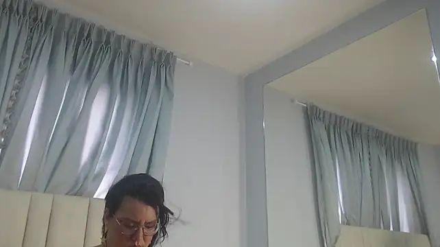 Sallydickinson webcam