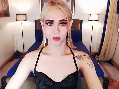 PreciousAmore webcam