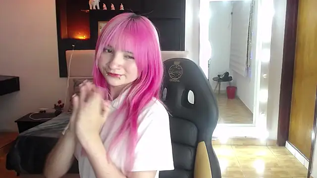 _Charlotte_Collins_ webcam