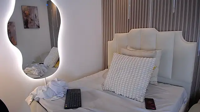 Megann_Scoth webcam
