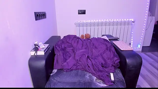 Lyricca webcam