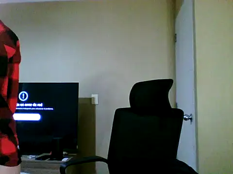 MaddyMay_LmX webcam