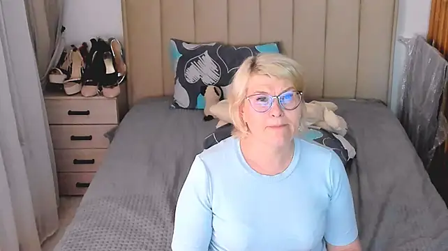 sabrinamacmarren webcam
