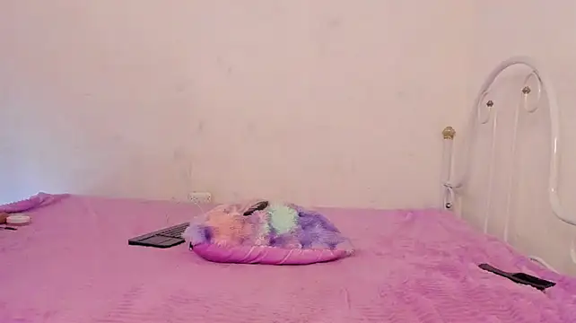 Miss_isaa_X webcam