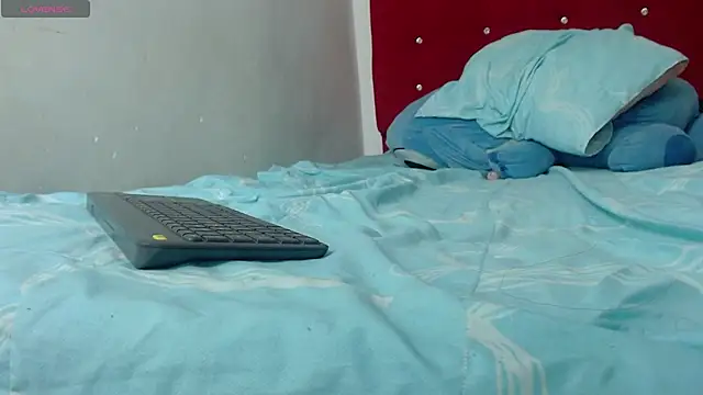 INDIAN_HORNY1 webcam