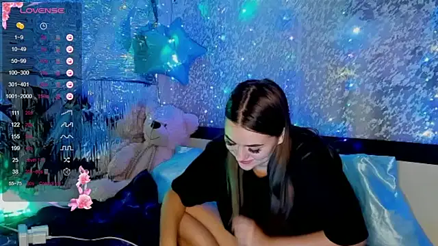 Josephine_Kiss webcam