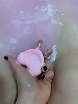 MargoPinky1 webcam