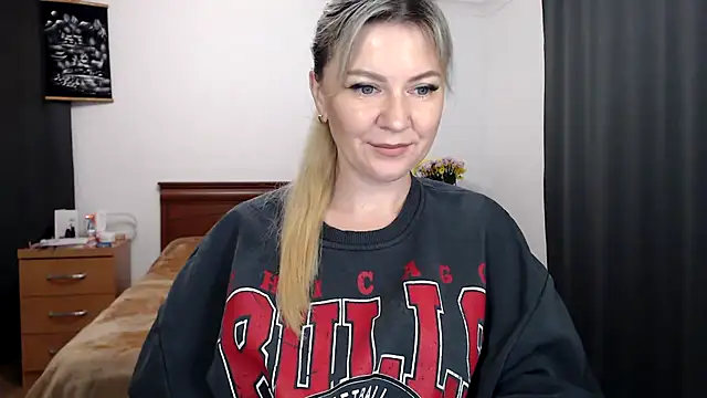 ParadiseAlina webcam