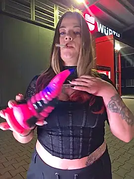 Luna_Lynn webcam