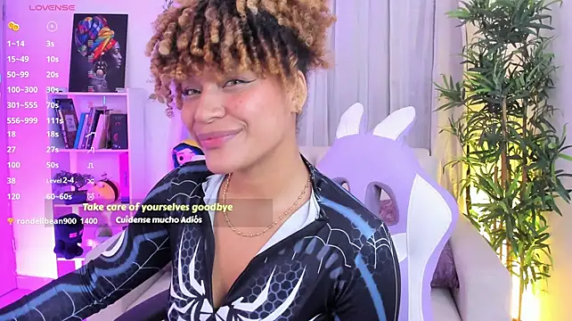 natty_romanof_18 webcam