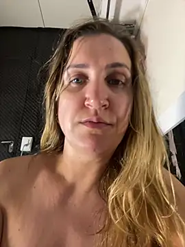 Bia_sexynovaes