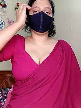 Rose-luckey webcam