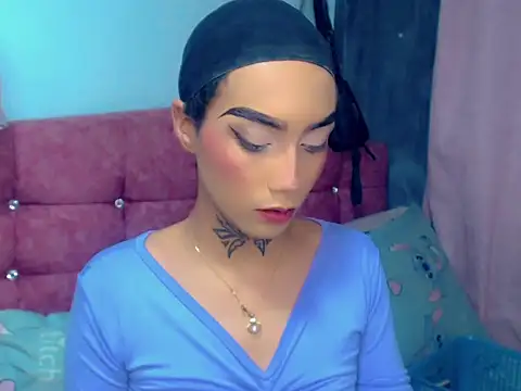 Dary_Bloom webcam