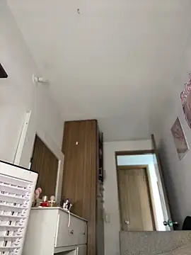 DulceLenns Live Webcam on Stripchat