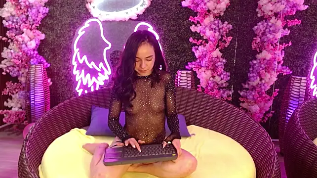 Dolce_violet webcam