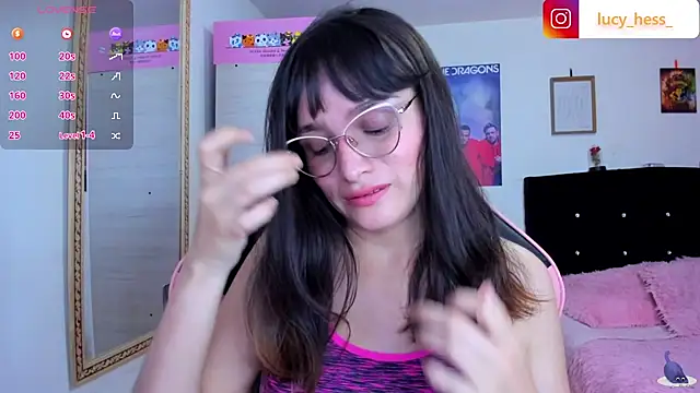 Lucyy-hess webcam
