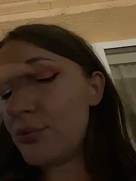 MaryJey live webcam