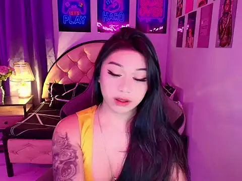 SexxyTsLoverr webcam