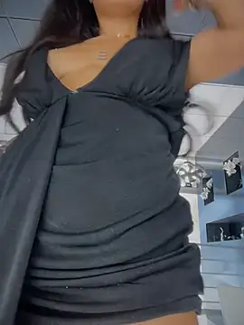 MystiqueXXX webcam