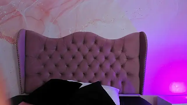 AliceCruzz webcam