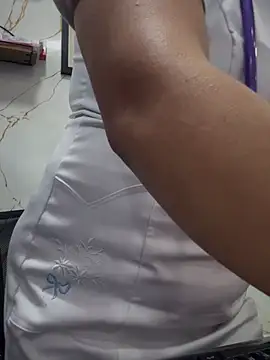 Melany-1 webcam