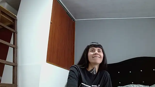 Emilia_1995 webcam