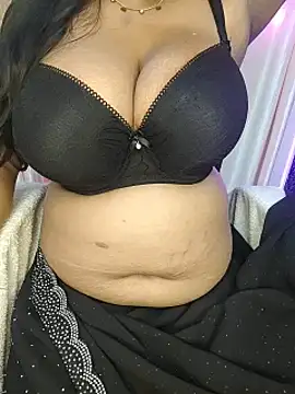 Curvy_Pooja webcam