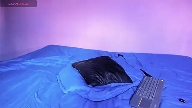 Angela_saenx2 webcam