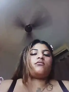 Sanaya_Gil webcam