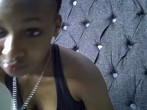 cocolaurah webcam
