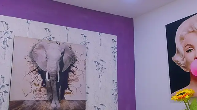 cloe_cifuentess webcam