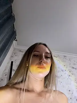 ZyvellaLuna webcam