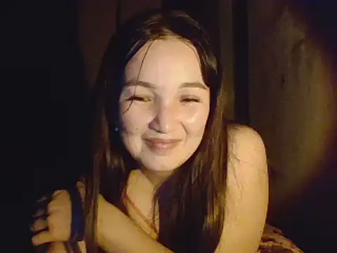 AnelyaMayaa webcam