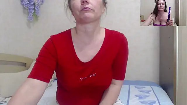 SheLion webcam